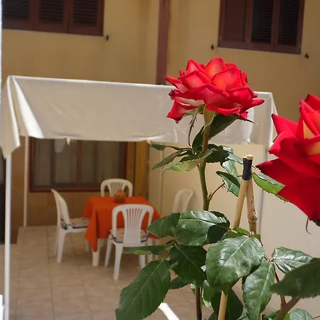 Trapani Beb *